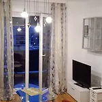 Apartment Ela *